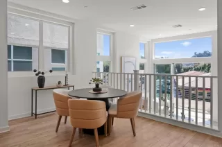 Photo #5: PTP2502928 Listing