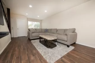Photo #4: PTP2503053 Listing