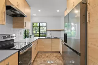 Photo #4: PTP2503077 Listing