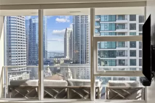 Photo #3: PTP2503130 Listing