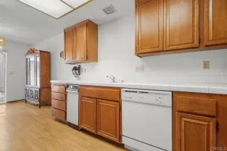 Photo #3: PTP2503194 Listing 