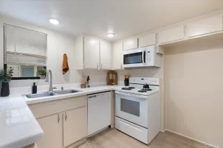 Photo #3: PTP2503246 Listing