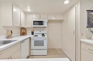 Photo #5: PTP2503246 Listing