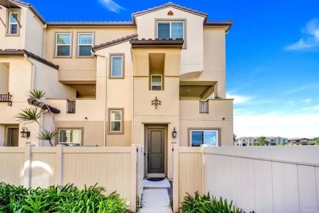 MLS: PTP2503453 Condo For Sale