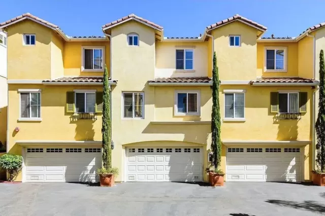 MLS: PTP2503464 Condo For Sale