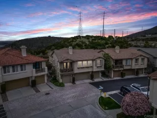 Photo #2: PTP2503467 Listing
