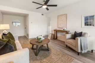 Photo #2: PTP2503541 Listing