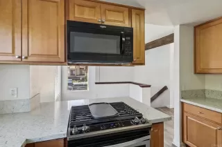 Photo #4: PTP2503605 Listing 