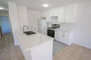 Photo #4: PTP2503609 Listing 