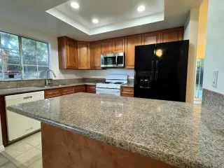 Photo #4: PTP2503811 Listing 