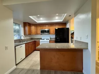 Photo #5: PTP2503811 Listing 