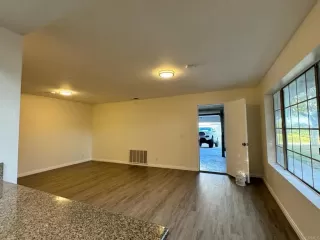 Photo #6: PTP2503811 Listing 