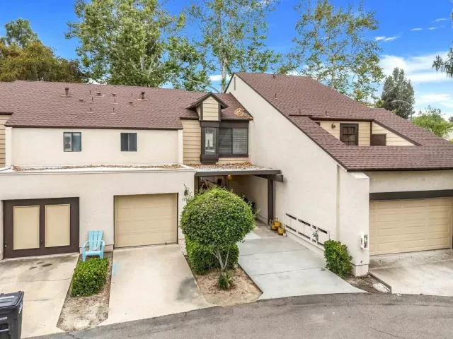 MLS: PTP2503983 Condo For Sale