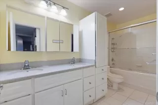 Photo #4: PTP2504073 Listing