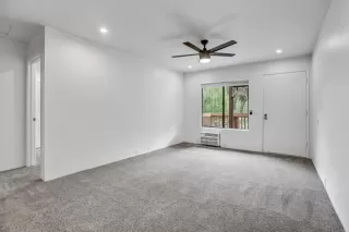 Photo #4: PTP2504097 Listing