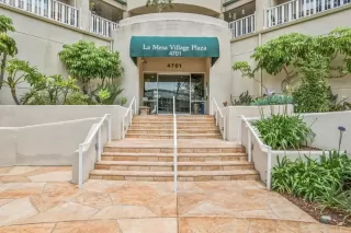 More Details about MLS # PTP2504126 : 4701 DATE AVE. UNIT 108