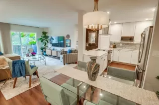 Photo #4: PTP2504152 Listing