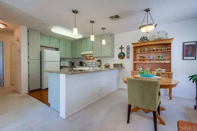 MLS: PTP2504187 Condo For Sale