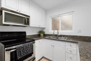 Photo #4: PTP2504230 Listing