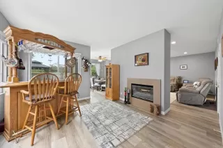 Photo #2: PTP2504288 Listing