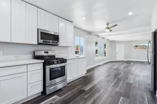 Photo #3: PTP2504314 Listing