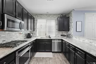 Photo #6: PTP2504387 Listing 