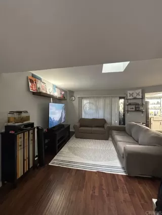 Photo #2: PTP2504404 Listing