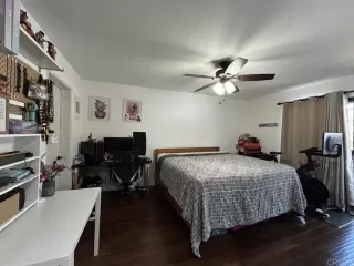 Photo #6: PTP2504404 Listing