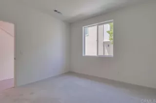 Photo #3: PTP2504427 Listing