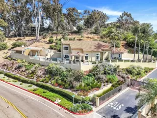 Photo #6: PTP2504496 Listing 