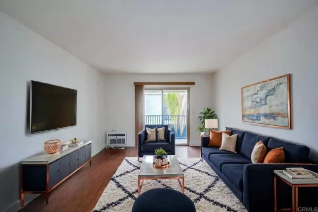 MLS: PTP2504560 Condo For Sale