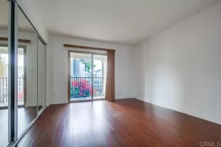 Photo #5: PTP2504560 Listing