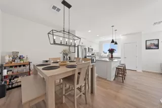 Photo #2: PTP2504565 Listing 