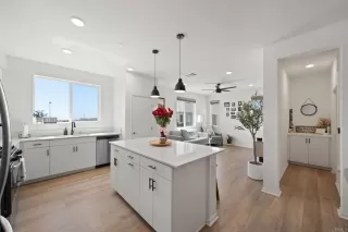 Photo #4: PTP2504565 Listing 