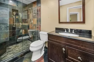 Photo #4: PTP2504597 Listing