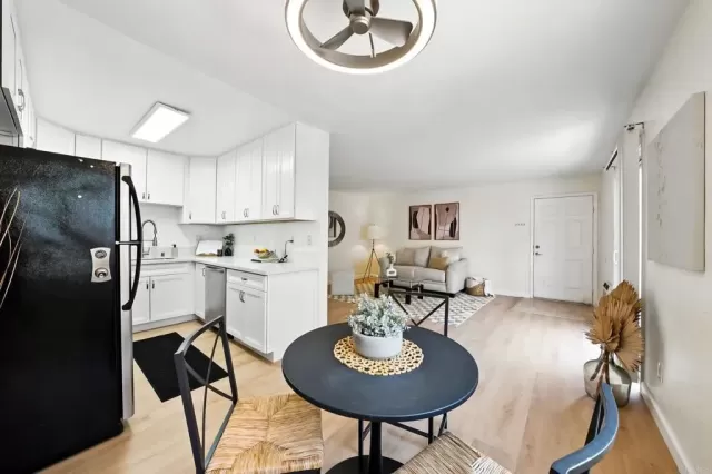 MLS: PTP2504623 Condo For Sale