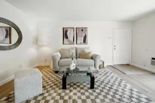 Photo #5: PTP2504623 Listing