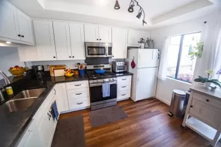 Photo #5: PTP2504632 Listing