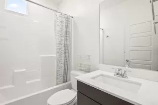 Photo #5: PTP2504662 Listing 