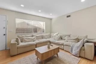 Photo #2: PTP2504712 Listing 