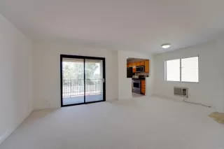 Photo #6: PTP2504741 Listing 