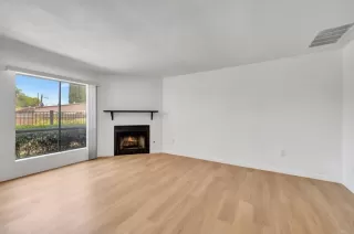 Photo #3: PTP2504746 Listing 