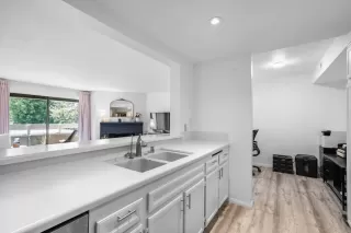 Photo #1: PTP2504837 Listing 