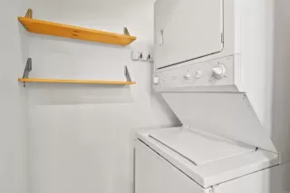 Photo #1: PTP2505021 Listing