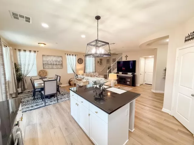 MLS: PTP2505030 Condo For Sale