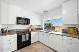 Photo #6: PTP2505053 Listing 