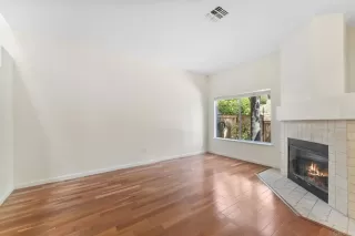 Photo #4: PTP2505092 Listing