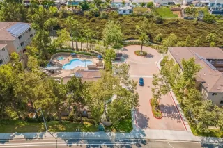 Photo #1: PTP2505137 Listing