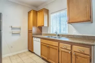 Photo #4: PTP2505137 Listing