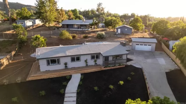 MLS: PTP2505151 Condo For Sale